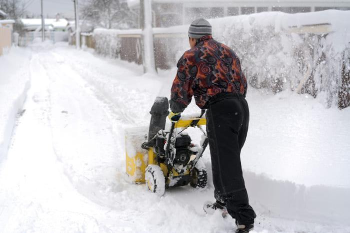 Déneigement manuel Montréal