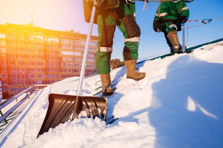 Déneigement manuel Montréal